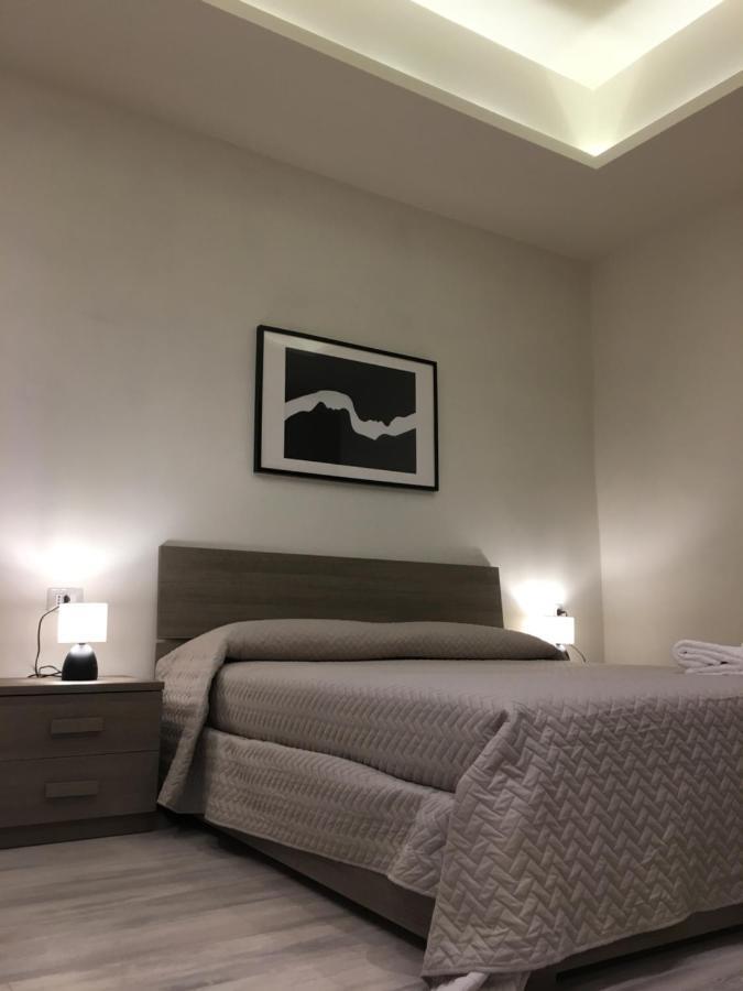 ラ・マッダレーナ Dimora Conte Bed & Breakfast エクステリア 写真